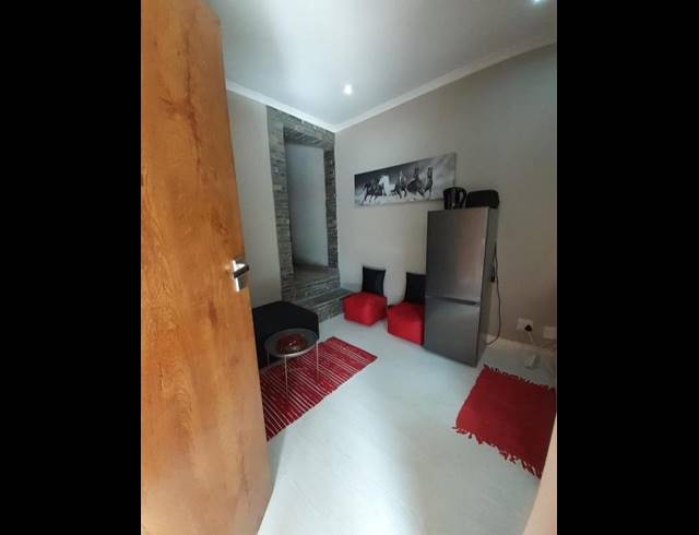 1 BEDROOM PROPERTY TO RENT IN EDENBURG